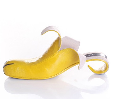 Banana slipper shoe, Kobi Levi